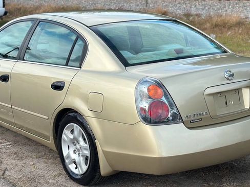 Used 2002 Nissan Altima 2.5 S image 4