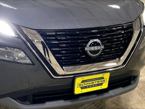 Used 2023 Nissan Rogue SV w/ SV Premium B Package AWD/4WD image 29