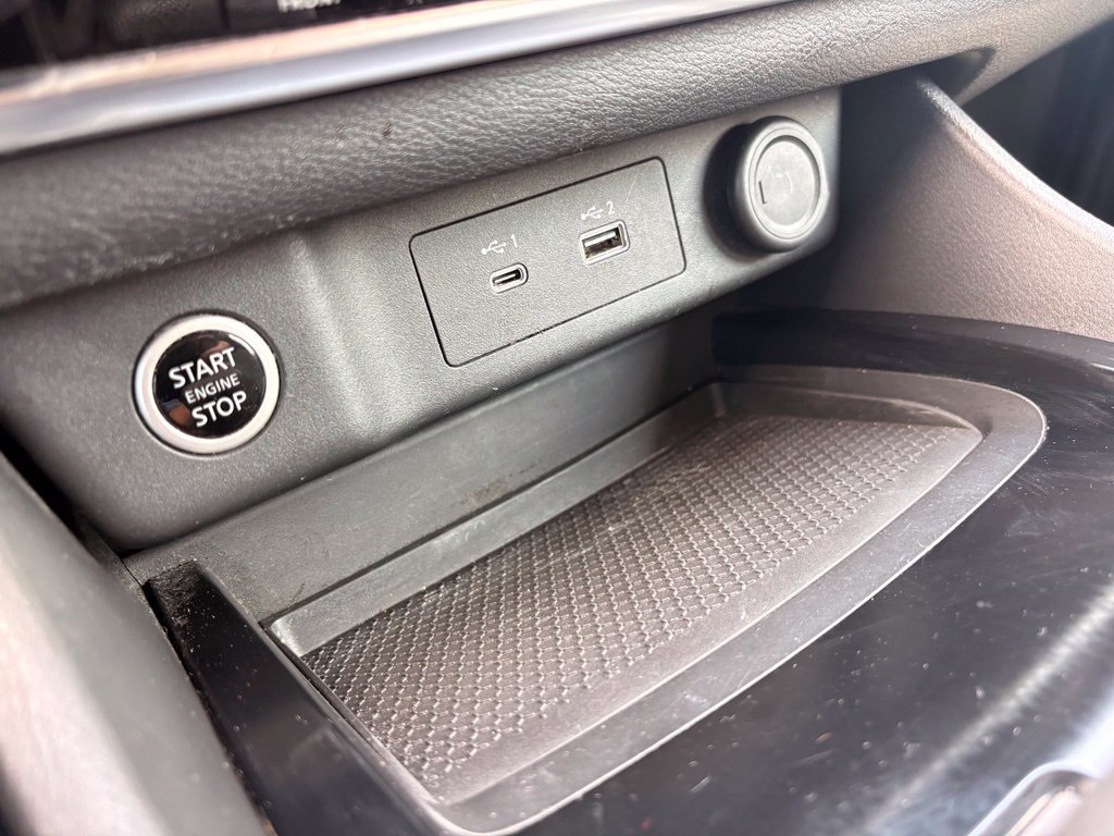 Used 2023 Nissan Rogue SV FWD image 19