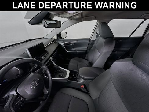 Certified 2025 Toyota RAV4 XLE image 5