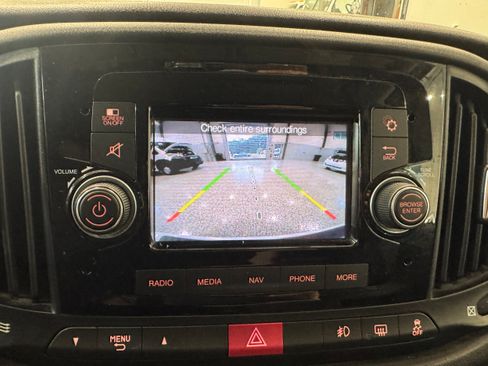Used 2022 RAM ProMaster City Wagon w/ Lights & Wheels Group FWD image 19