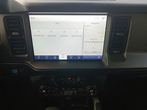 Used 2023 Ford Bronco Outer Banks w/ Sasquatch Package image 8