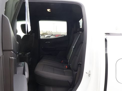 Certified 2024 Chevrolet Colorado LT w/ LT Convenience Package image 43