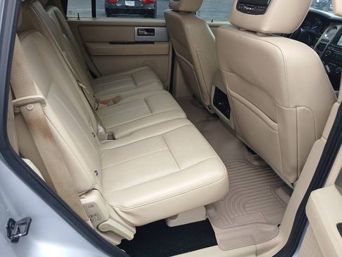 Used 2016 Ford Expedition Limited AWD/4WD image 11