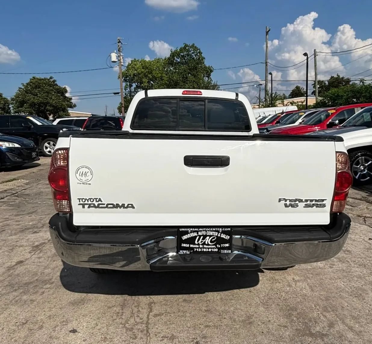 Used 2005 Toyota Tacoma PreRunner w/ SR5 Pkg #3 RWD image 3