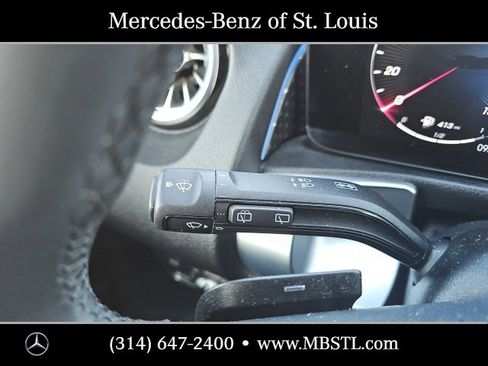 Certified 2025 Mercedes-Benz GLB 250 4MATIC image 24