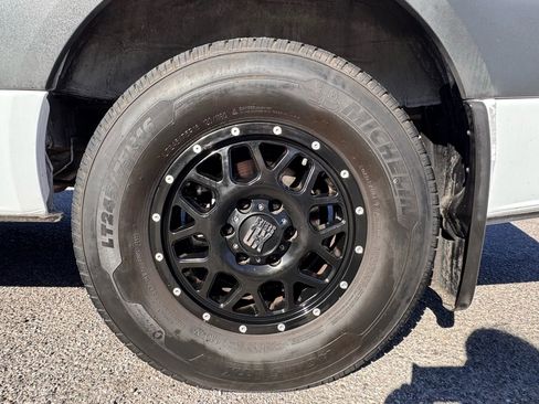 Used 2021 Mercedes-Benz Sprinter 2500 image 7