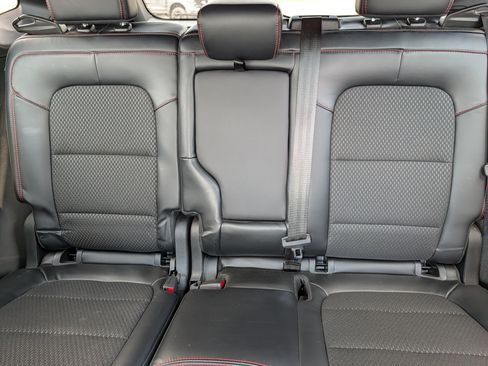 Used 2023 Ford Escape ST-Line Select AWD/4WD image 13