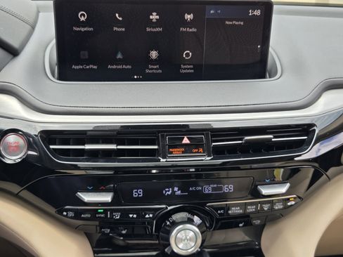 Used 2024 Acura MDX FWD w/ Technology Package image 20