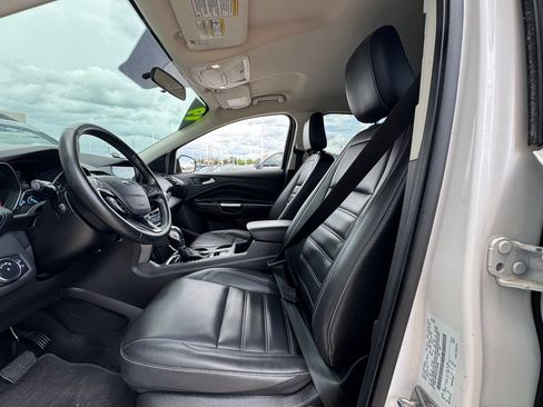 Used 2019 Ford Escape SEL AWD/4WD image 19