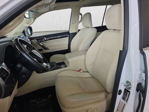 Certified 2022 Lexus GX 460 Premium AWD/4WD image 16