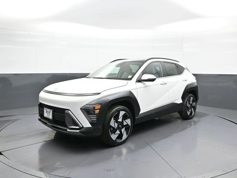 Certified 2024 Hyundai Kona Limited AWD/4WD image 1