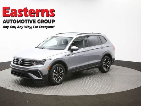 Used 2024 Volkswagen Tiguan S image 53