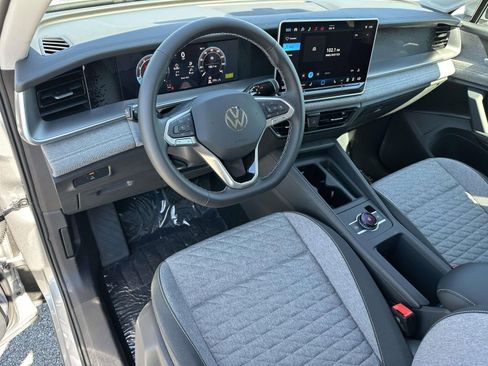 New 2026 Volkswagen Tiguan S AWD/4WD image 10