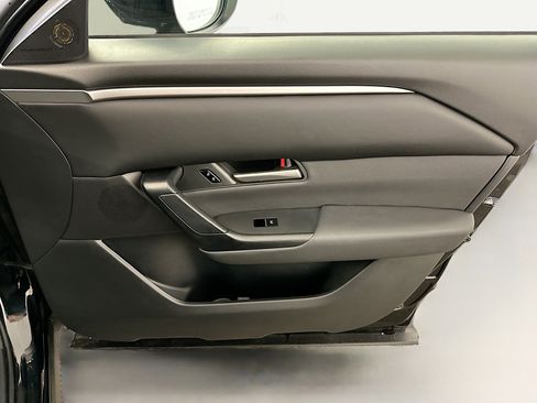 Used 2025 MAZDA CX-50 AWD 2.5 S w/ Preferred Package image 34