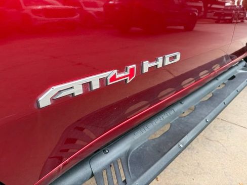 Used 2024 GMC Sierra 2500 AT4 w/ Technology Package AWD/4WD image 13