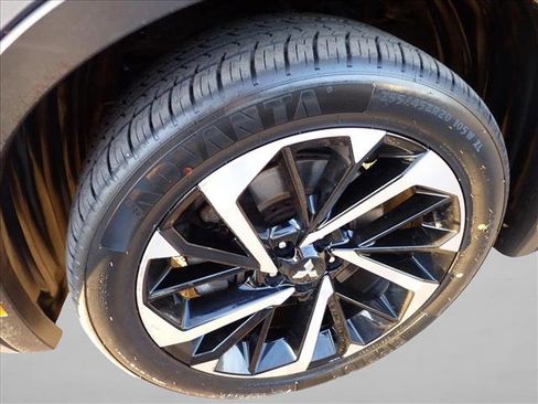 Used 2024 Mitsubishi Outlander SE image 7