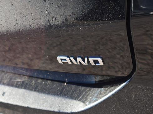 Used 2020 Chevrolet Equinox LS w/ LS Convenience Package image 18