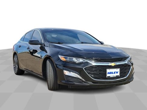 Certified 2022 Chevrolet Malibu LT image 2