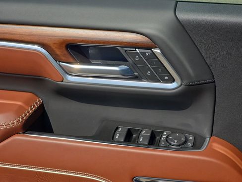 New 2026 GMC Sierra 2500 Denali Ultimate AWD/4WD image 29