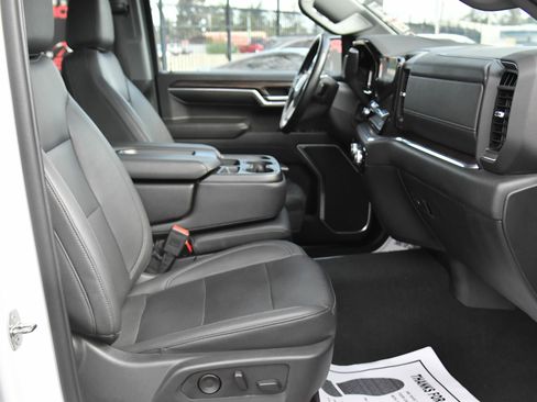 Used 2024 GMC Sierra 1500 SLT image 48