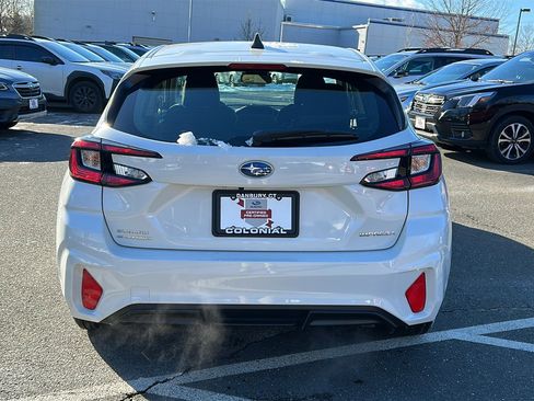 Certified 2025 Subaru Impreza 2.0i image 7