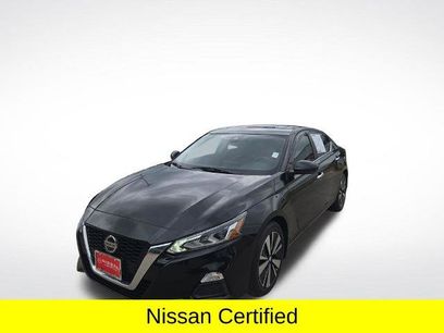 Certified 2021 Nissan Altima 2.5 SV w/ SV Premium Package