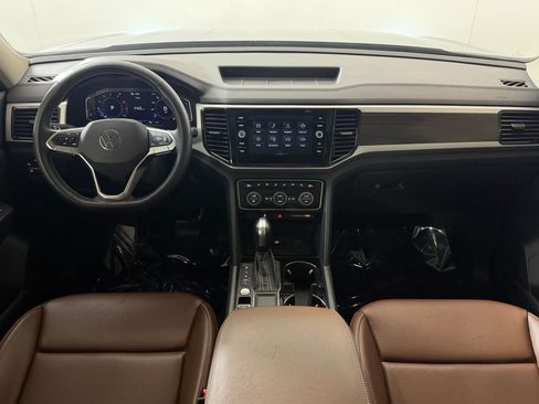 Used 2022 Volkswagen Atlas SE FWD image 14