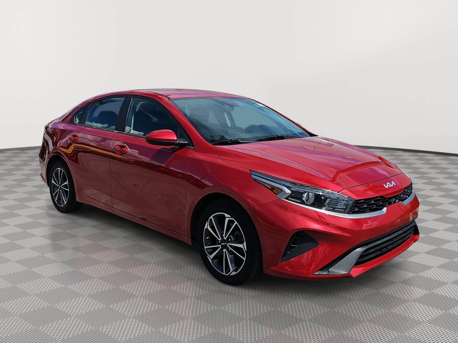 Used 2022 Kia Forte LXS FWD image 2