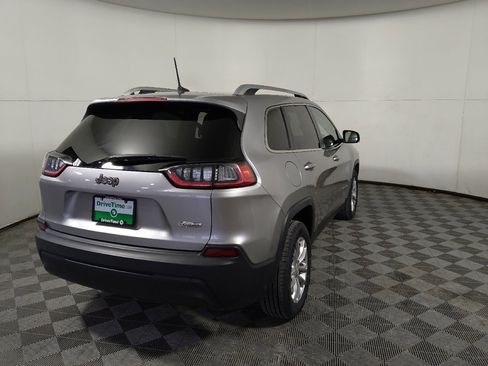 Used 2019 Jeep Cherokee Latitude w/ Popular Appearance Group image 7