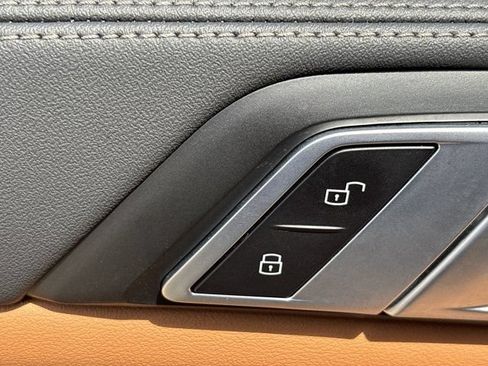 Certified 2025 BMW X5 M60i w/ Climate Comfort Package AWD/4WD image 23
