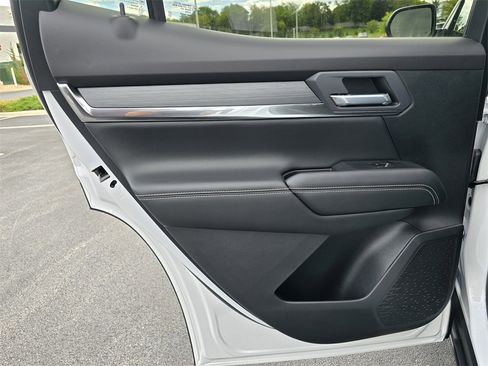 New 2026 GMC Terrain Elevation w/ Elevation Premium Package image 23