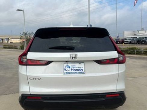 Certified 2025 Honda CR-V EX-L image 3