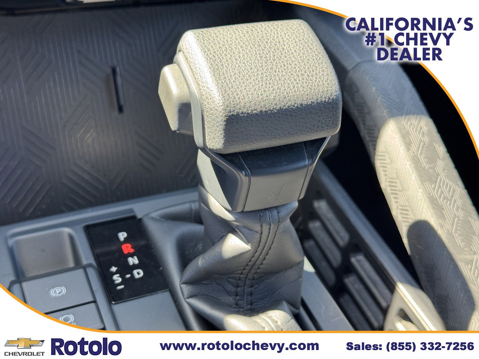 Used 2025 Toyota Tacoma SR5 AWD/4WD image 19