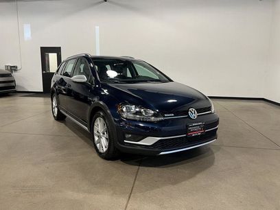 Used 2018 Volkswagen Golf Alltrack SE