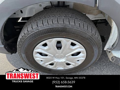 Used 2025 Ford Transit 250 Low Roof w/ Exterior Upgrade Package RWD image 18