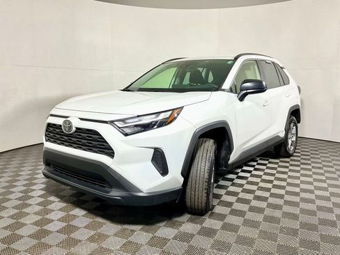 Used 2025 Toyota RAV4 LE image 11