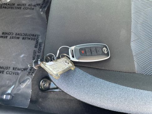 Used 2025 Nissan Versa SV image 22