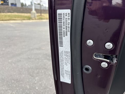 Used 2022 Dodge Challenger SRT Hellcat Redeye image 36