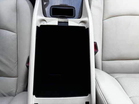 Used 2024 Chevrolet Malibu LT image 18