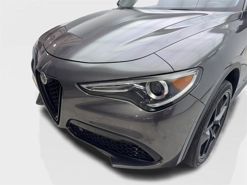 Used 2021 Alfa Romeo Stelvio Sprint w/ Nero Edizione image 16