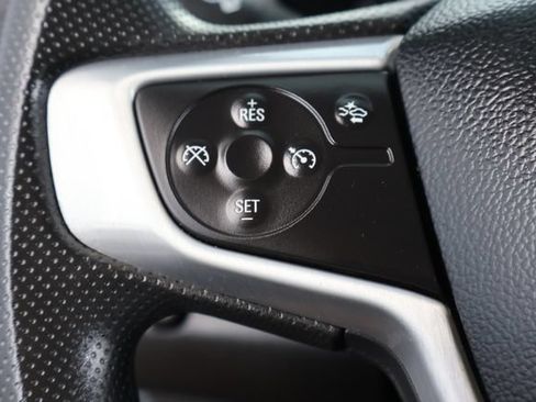Used 2022 GMC Terrain SLE w/ Driver Convenience Package FWD image 25