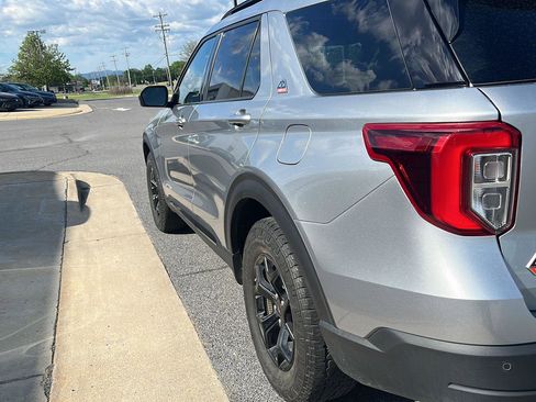 Used 2023 Ford Explorer Timberline w/ Timberline Technology Package image 6