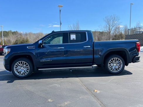 Used 2022 GMC Sierra 1500 Denali w/ Denali Premium Package AWD/4WD image 45