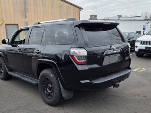 Used 2019 Toyota 4Runner SR5 image 5