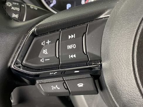 Used 2025 MAZDA CX-5 AWD 2.5 S w/ Preferred Package image 18