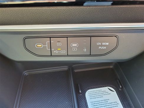 New 2026 Kia Carnival SX image 36