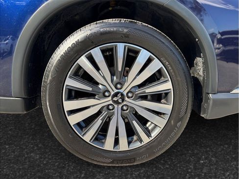 Used 2019 Mitsubishi Outlander SEL AWD/4WD image 13