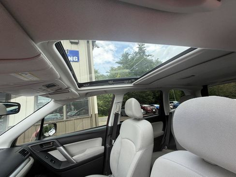Used 2014 Subaru Forester 2.5i Premium w/ All-Weather Package AWD/4WD image 16