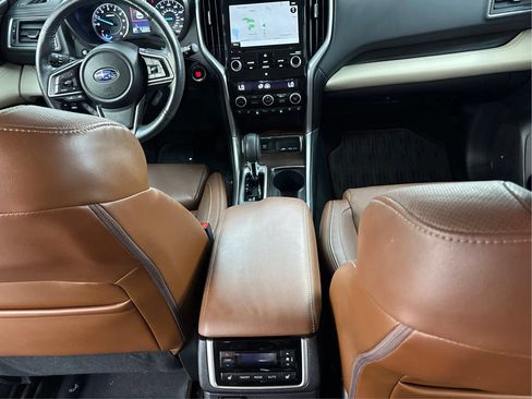 Used 2022 Subaru Ascent Touring AWD/4WD image 22